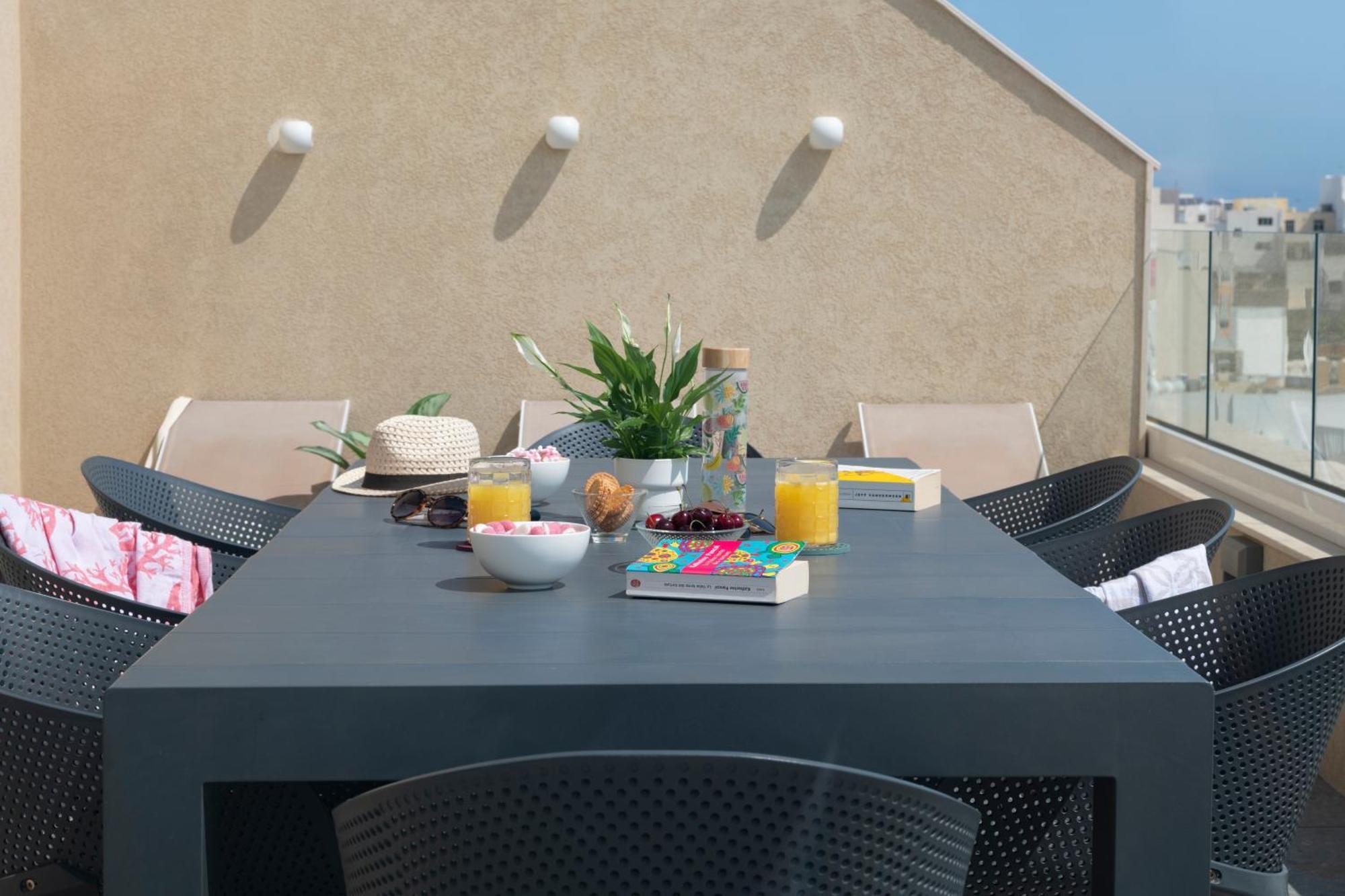 Staymela Apartments - Kappara Exterior photo
